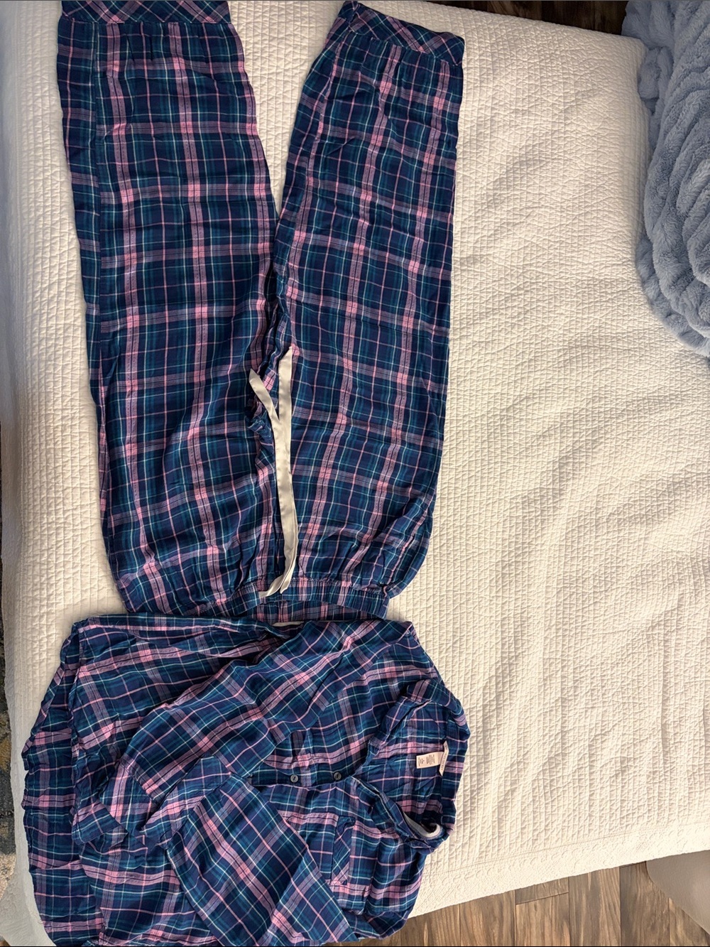 Victoria's Secret Navy & Pink Plaid Pajama Set